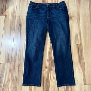 Lee Women's Blue Jeans Size 14 Relaxed Fit 1889 Straight Leg Mid Rise